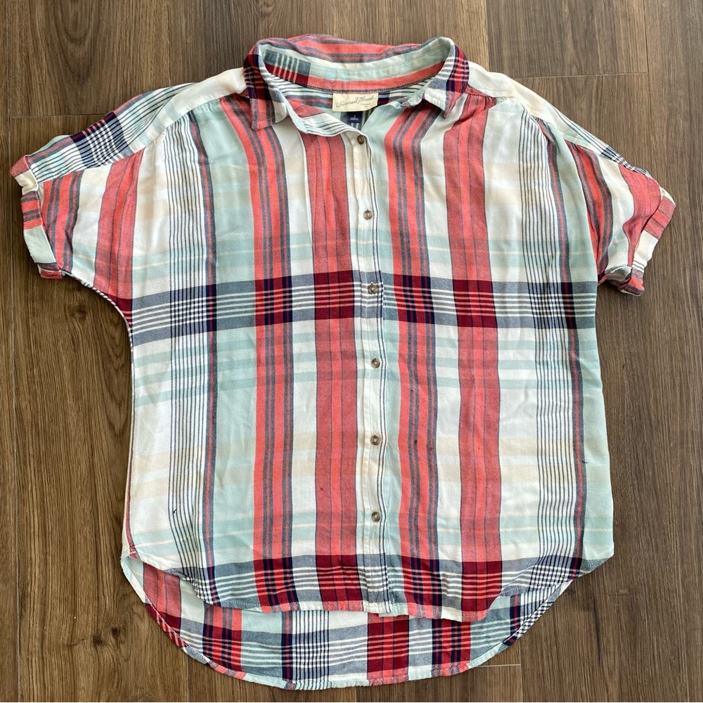 Universal Thread Red and Blue Plaid Casual Shirt